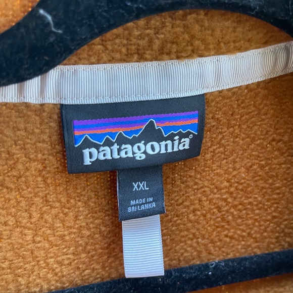 Women's Retro Pile Fleece Marsupial Pullover - Picture 7 of 7